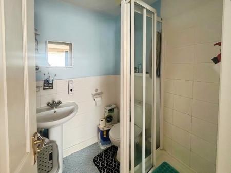 3 bedroom Semi-detached house for sale in Pavior Road, Bestwood, NG5