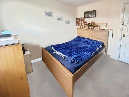 3 bedroom Semi-detached house for sale in Pavior Road, Bestwood, NG5