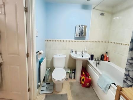 3 bedroom Semi-detached house for sale in Pavior Road, Bestwood, NG5