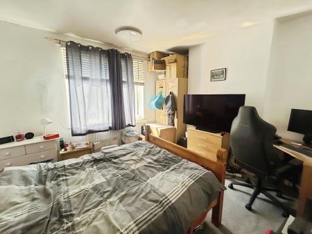 3 bedroom Semi-detached house for sale in Cavendish Avenue, Nottinghamshire, Sherwood Nottingham, NG5
