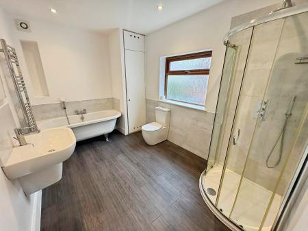 3 bedroom Terraced House to let in Littleworth, Forest Town, Mansfield, NG18