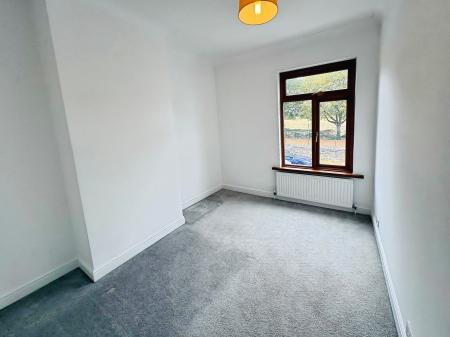 3 bedroom Terraced House to let in Littleworth, Forest Town, Mansfield, NG18