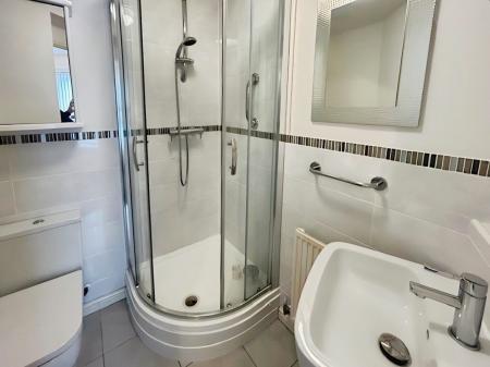 2 bedroom Flat to let in Chelwood Drive, Mapperley, Mapperley, Nottingham, NG3
