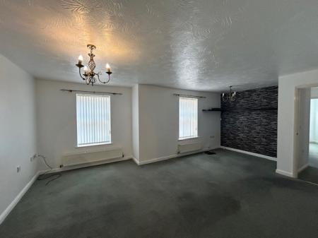 2 bedroom Flat to let in Chelwood Drive, Mapperley, Mapperley, Nottingham, NG3