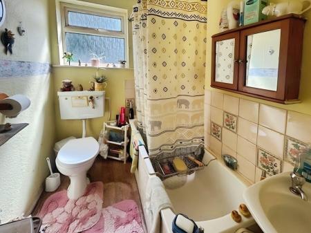 2 bedroom Terraced House for sale in Acton Avenue, Basford, Nottingham, NG6