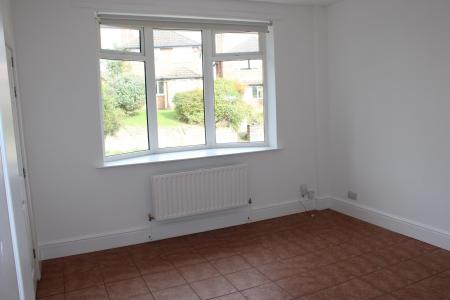 3 bedroom Detached house to let in Carlton Hill, Carlton, Nottingham, NG4