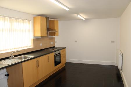3 bedroom Detached house to let in Carlton Hill, Carlton, Nottingham, NG4