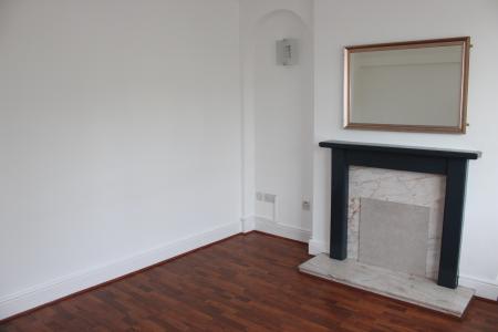 3 bedroom Detached house to let in Carlton Hill, Carlton, Nottingham, NG4
