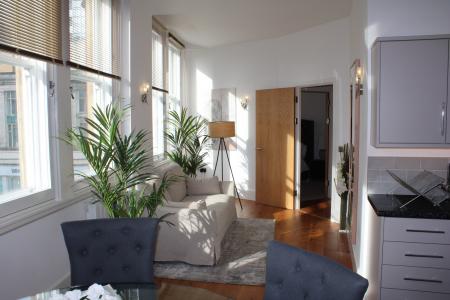 1 bedroom Apartment to let in South Parade, Nottingham, NG1