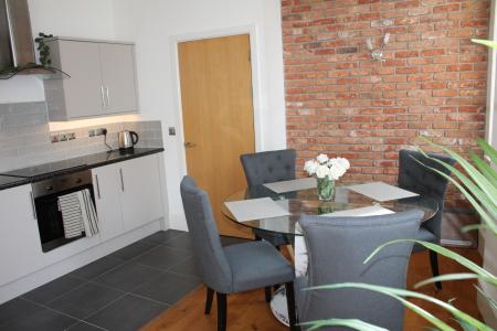 1 bedroom Apartment to let in South Parade, Nottingham, NG1