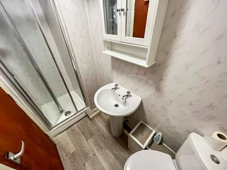 1 bedroom Flat to let in Mapperley Park Drive, Mapperley, Nottingham, NG3
