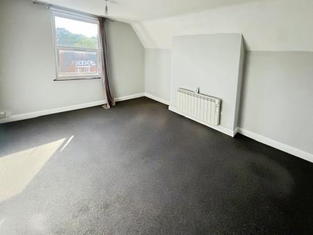 1 bedroom Flat to let in Mapperley Park Drive, Mapperley, Nottingham, NG3