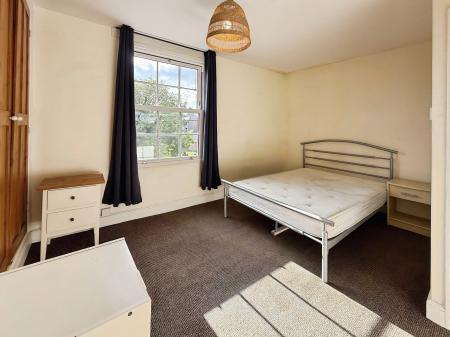 3 bedroom Town house to let in Cromwell Street, Radford Nottingham, NG7
