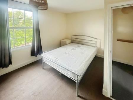 3 bedroom Town house to let in Cromwell Street, Radford Nottingham, NG7