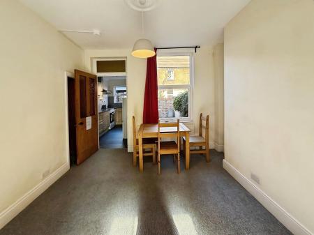 3 bedroom Town house to let in Cromwell Street, Radford Nottingham, NG7
