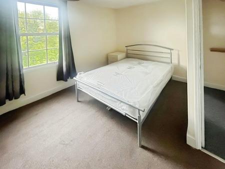 3 bedroom Town house to let in Cromwell Street, Radford Nottingham, NG7