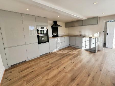 3 bedroom Cottage to let in Spring Lane, Flintham, Newark-on-Trent, NG23