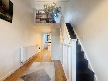 4 bedroom Detached house for sale in Poplar Avenue, Nottinghamshire, Sherwood Nottingham, NG5