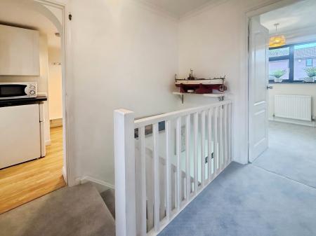 4 bedroom Detached house for sale in Poplar Avenue, Nottinghamshire, Sherwood Nottingham, NG5