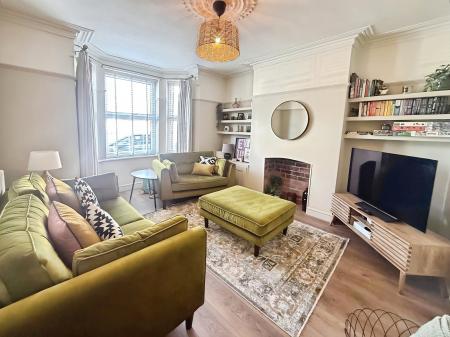 4 bedroom Terraced House for sale in Ashwell Street, Nottingham, Netherfield, NG4