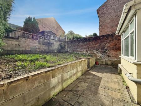 3 bedroom Semi-detached house for sale in Hood Street, Sherwood, Nottingham, NG5