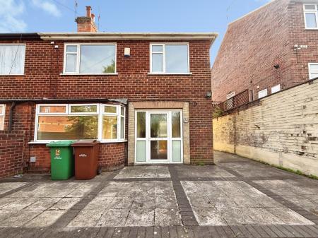 3 bedroom Semi-detached house for sale in Hood Street, Sherwood, Nottingham, NG5