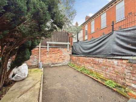 2 bedroom End of terrace house to let in Bradgate Road, Forest Fields, Nottingham, NG7