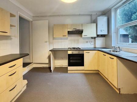 2 bedroom End of terrace house to let in Bradgate Road, Forest Fields, Nottingham, NG7