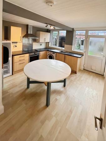 3 bedroom Terraced House to let in Beauvale Road, Meadows, Nottingham, NG2