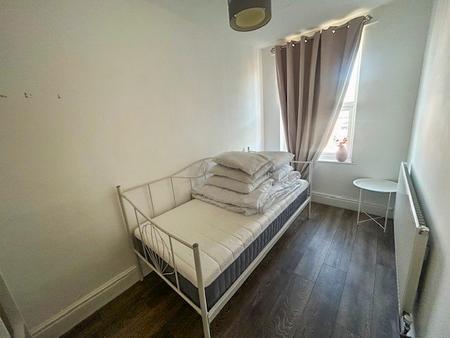 2 bedroom House share to let in Fisher Street, Nottingham, NG7