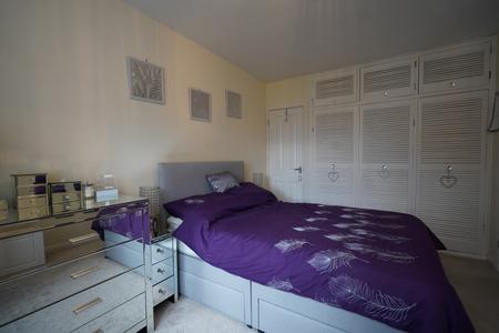 2 bedroom Bungalow for sale in Yarwell Close, Nottingham, NG3