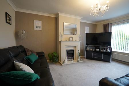 2 bedroom Bungalow for sale in Yarwell Close, Nottingham, NG3