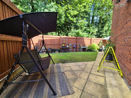 3 bedroom Semi-detached house for sale in Foxley Way, Oldham, OL4