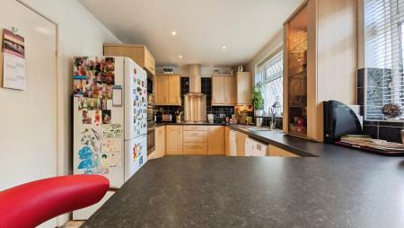 3 bedroom Town house for sale in Larch Grove, Lees, Oldham, OL4