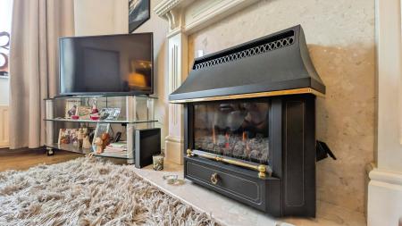 3 bedroom Town house for sale in Larch Grove, Lees, Oldham, OL4