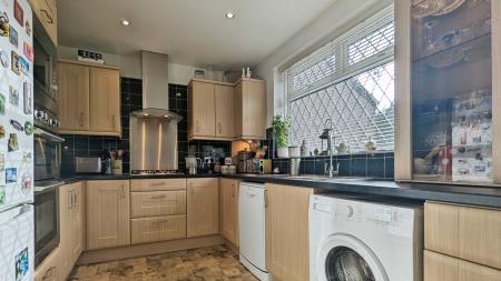 3 bedroom Town house for sale in Larch Grove, Lees, Oldham, OL4
