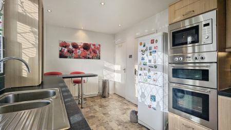 3 bedroom Town house for sale in Larch Grove, Lees, Oldham, OL4