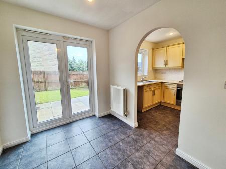 3 bedroom Town house for sale in New Street, Lees, Oldham, OL4