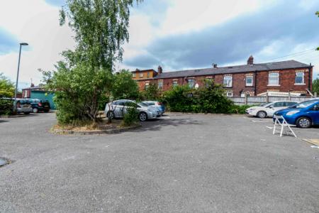 3 bedroom Semi-detached house for sale in Somersby Street, Oldham, OL8