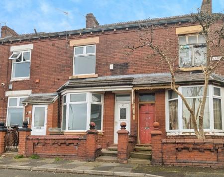2 bedroom Terraced House to let in Verney Road, Royton, OL2