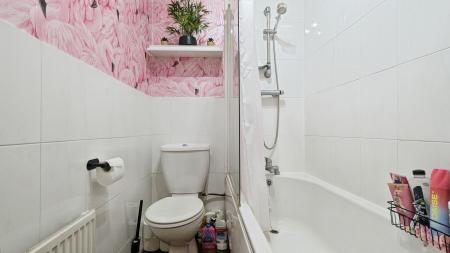 2 bedroom Terraced House for sale in Cross Street, Lees, Oldham, OL4