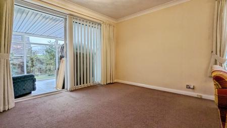 3 bedroom Detached house for sale in Rockingham Close, High Crompton, Shaw, OL2