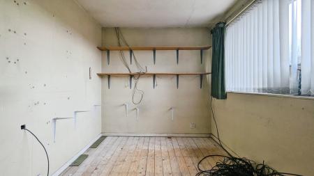 3 bedroom Terraced House for sale in Denton Lane, Chadderton, OL9