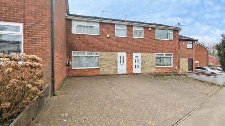 3 bedroom Terraced House for sale in Denton Lane, Chadderton, OL9