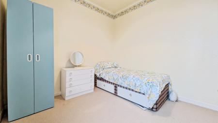 2 bedroom Terraced House for sale in Bardsley Vale Avenue, Oldham, OL8