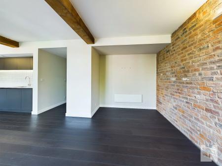 2 bedroom Flat for sale in 70 Chapeltown street, Manchester, M1