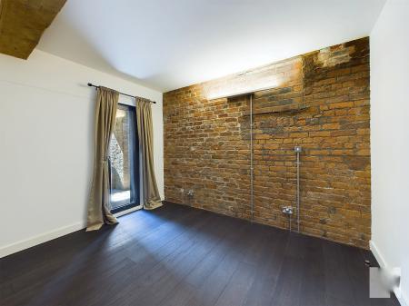 2 bedroom Flat for sale in 70 Chapeltown street, Manchester, M1