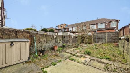 2 bedroom Terraced House for sale in Turf Lane, Oldham, OL9