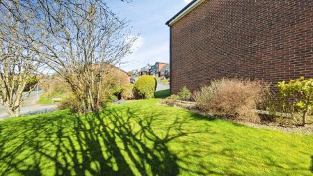 4 bedroom Detached house for sale in Mayfield Avenue, Oldham, OL4