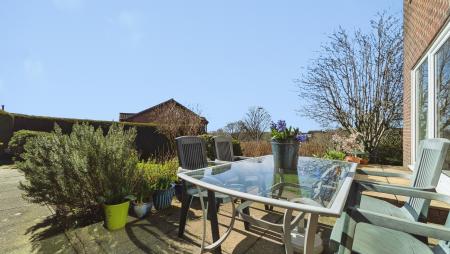 4 bedroom Detached house for sale in Mayfield Avenue, Oldham, OL4